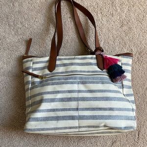 Fossil zip tote bag